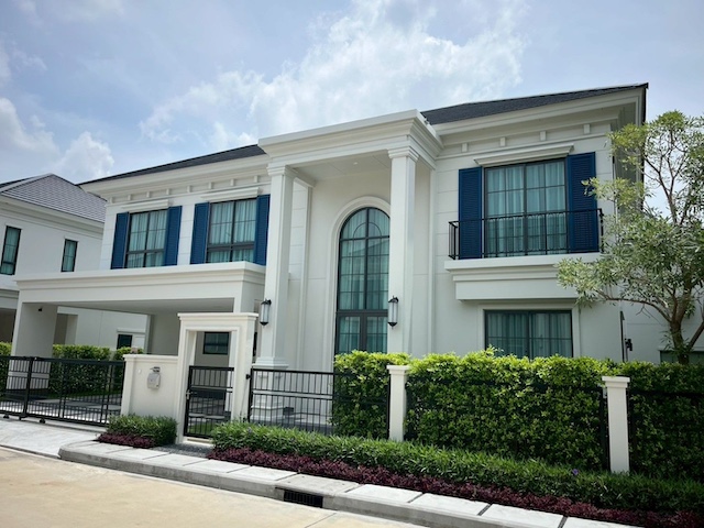 BH3677 ให้เช่าและขายบ้านเดี่ยว 2 ชั้น โครงการเศรษฐสิริ บางนา กม.10 (แสนสิริ) บ้านใหม่ ตกแต่งพร้อมอยู่ ใกล้ Design Village บางนา