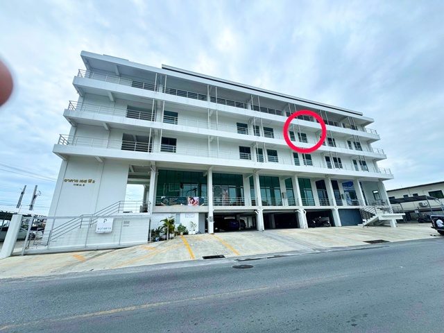 ติดถนนใหญ่ ให้เช่าอาคารสำนักงาน ที่ทันสมัย  75 ตร.ม.  ถ.ชัยพฤกษ์ ไทวัสดุ โรบินสัน 20 ตร.วา. เพียวเพลส ราชพฤกษ์ 1.8 กม. 