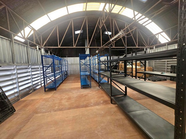 โกดังให้เช่า ขนาดโกดัง 660ตารางเมตร อยู่ถ.ติวานนท์38(ทานสัมฤทธิ์) ใกล้แยกแคราย