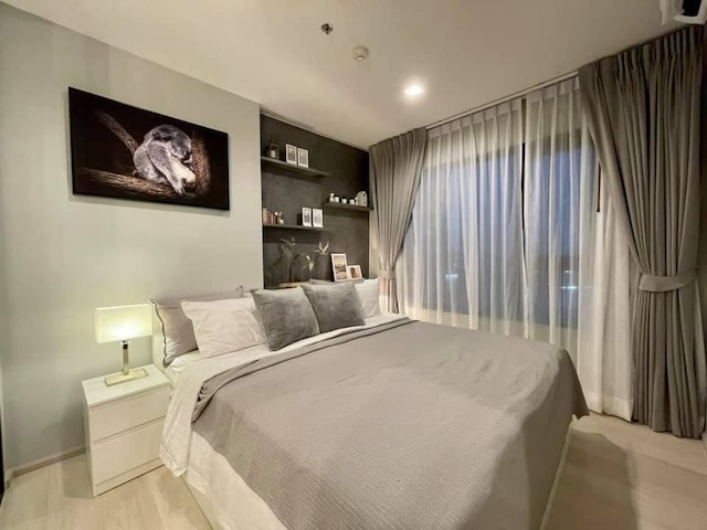 Life One Wireless private beautiful comfortable 20th floor BTS Ploenchit