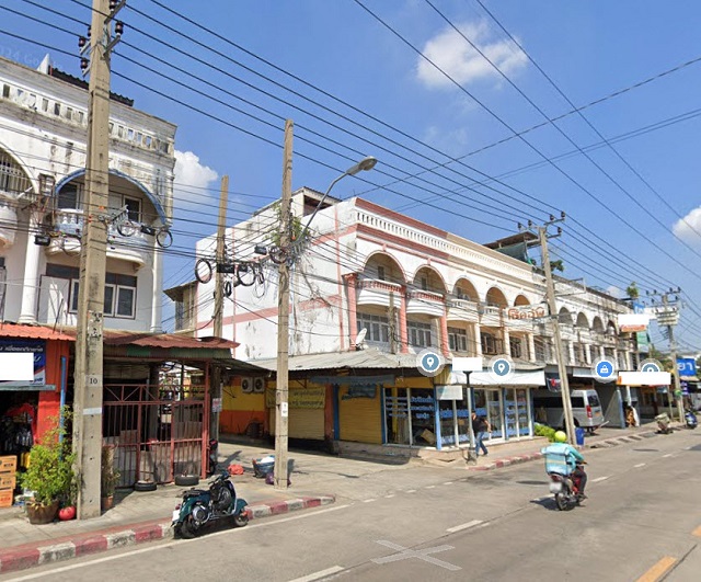 รร.นานาชาติเกาหลี2.4 กม.MRT ลาดปลาเค้า 600ม.ให้เช่าอาคารใหม่มาก 3 ชั้น 26 ตร.วา. 312 ตร.ม. เหมาะกับการค้าขาย  เซ็นทรัลรามอินทรา 4.0 กม.