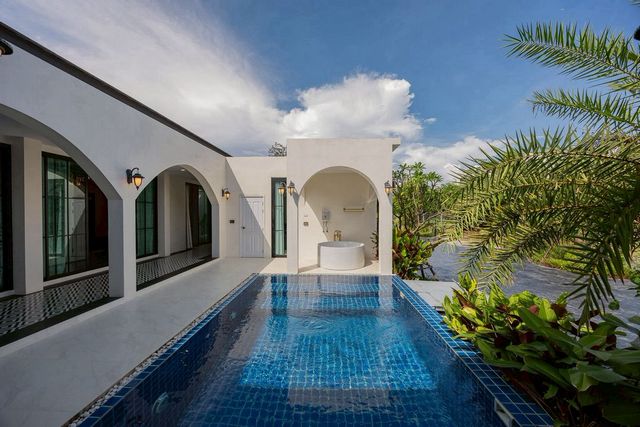 โซนลำพูน ขายพูลวิลล่าหรู 26.9 ล้าน #ติดซุปเปอร์ไฮเวย์เชียงใหม่ – บ้านเดี่ยวสุดหรู #สไตล์หลุยส์ บรรยากาศเงียบสงบ #ติดแม่น้ำกวง