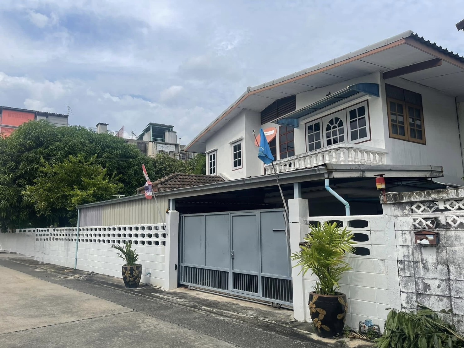 ให้เช่าบ้านเดี่ยว 94วามีสวน  3ห้องนอน /2ห้องน้ำสุขุมวิท101/1 ซอย วชิรธรรมสาธิต  