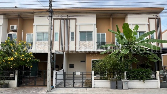 ขายด่วน ทาวน์โฮม แกรนด์ พลีโน่ รัตนาธิเบศร์ ถูกสุดในโครงการ พร้อมอยู่